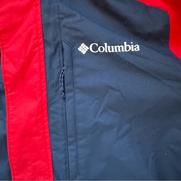 Columbia Women’s Omni-Tech Jacket Sz S - Picture 7 of 7